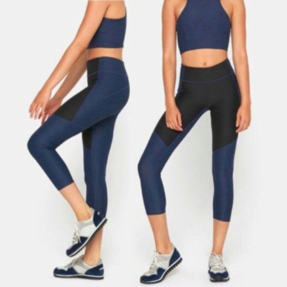 Outdoor Voices 3/4 Warmup Colorblock Leggings
